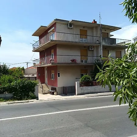Apartment Pericic Podstrana