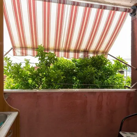 Apartment Pericic Podstrana