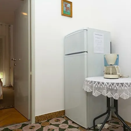 Apartment Pericic Podstrana